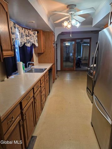 2 Delafield Drive, Colonie, NY 12205