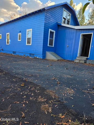 2 Delafield Drive, Colonie, NY 12205