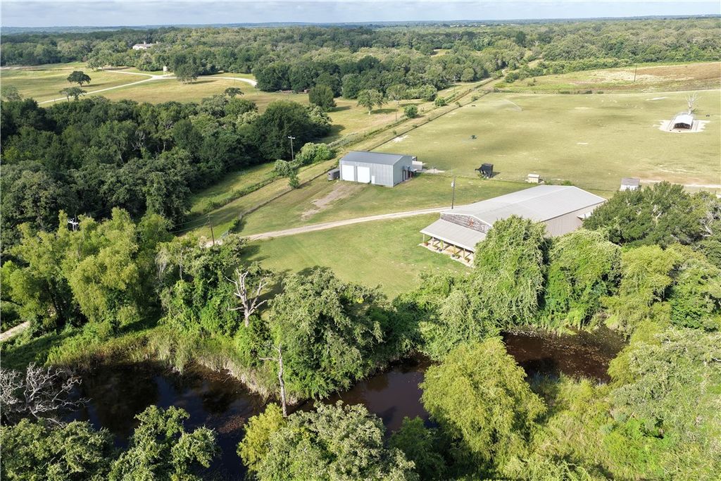 6128 County Road 358, Gause, TX 77857 — photo 2