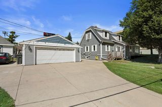 10006 W Bungalow PARKWAY, West Allis, WI 53214