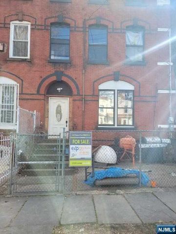 23 Wakeman Avenue, Newark, NJ 07104