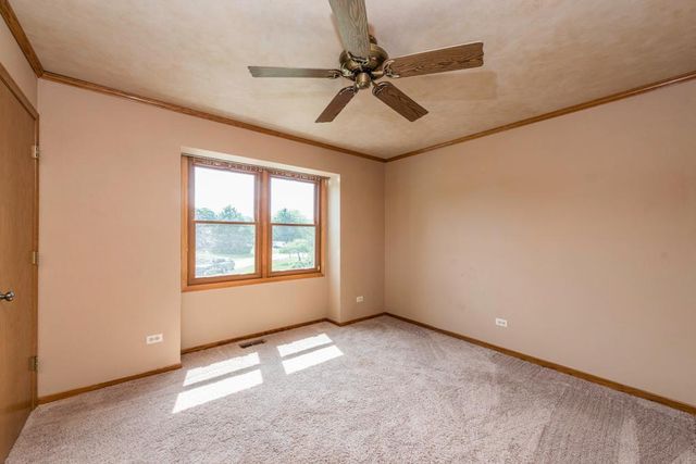 3002 Highland Court, Winthrop Harbor, IL 60096