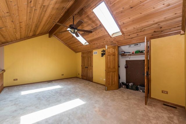 3002 Highland Court, Winthrop Harbor, IL 60096