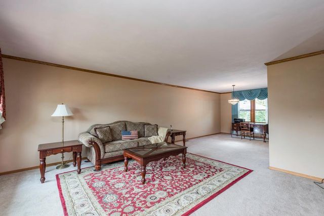 3002 Highland Court, Winthrop Harbor, IL 60096