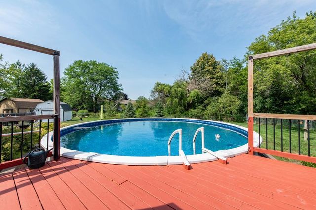 3002 Highland Court, Winthrop Harbor, IL 60096