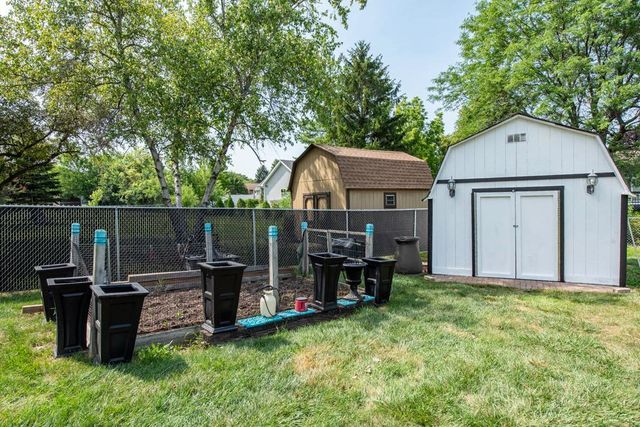 3002 Highland Court, Winthrop Harbor, IL 60096