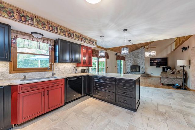 3002 Highland Court, Winthrop Harbor, IL 60096