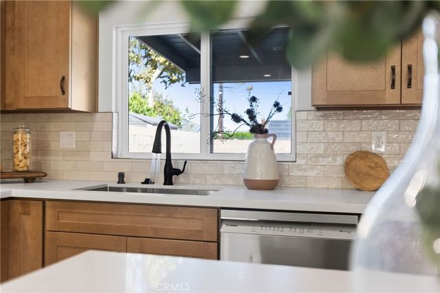 3709 S Olive Street, Santa Ana, CA 92707