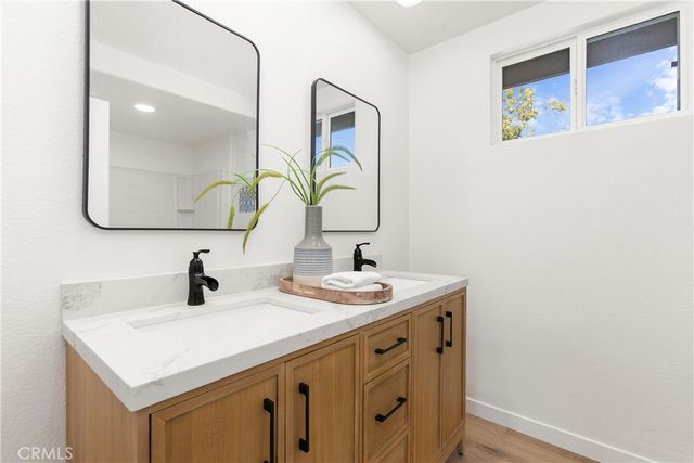 3709 S Olive Street, Santa Ana, CA 92707