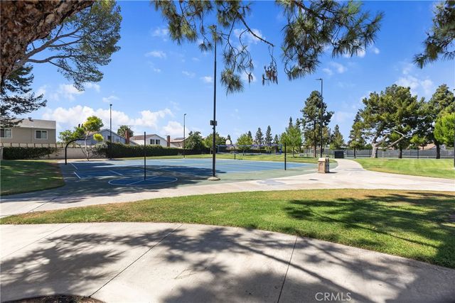 3709 S Olive Street, Santa Ana, CA 92707