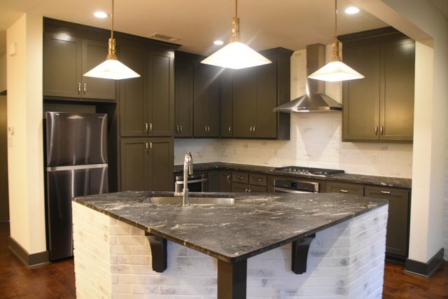 2815 Merrimac Street, Fort Worth, TX 76107