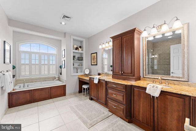 1892 OLD FORGE WAY, Worcester, PA 19490