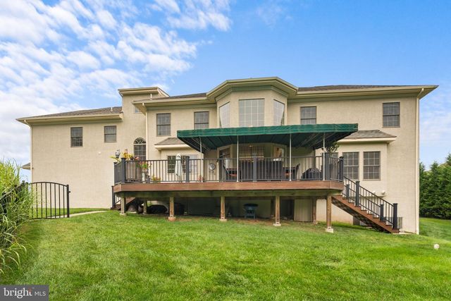 1892 OLD FORGE WAY, Worcester, PA 19490