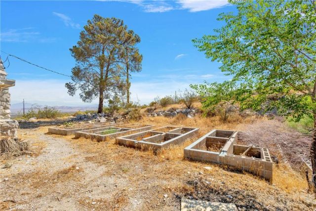 38450 State Highway 18, Lucerne Valley, CA 92356