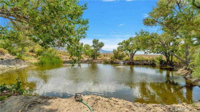 38450 State Highway 18, Lucerne Valley, CA 92356