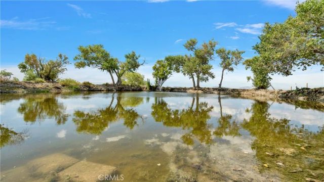 38450 State Highway 18, Lucerne Valley, CA 92356