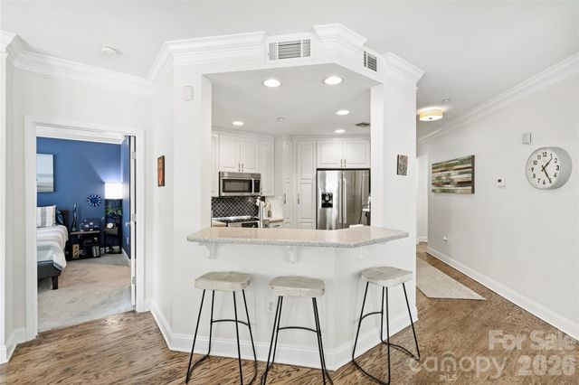 401 N Church Street 103, Charlotte, NC 28202