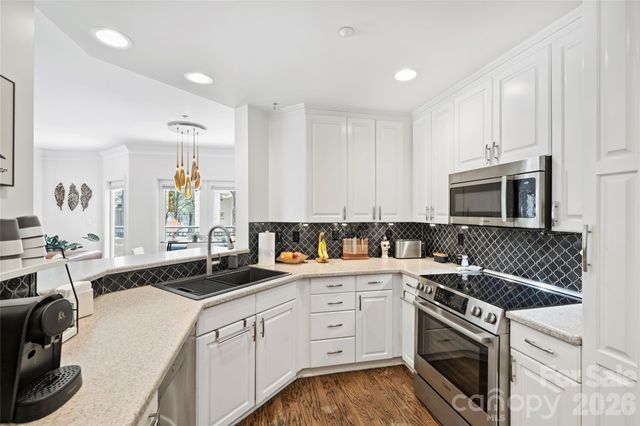 401 N Church Street 103, Charlotte, NC 28202