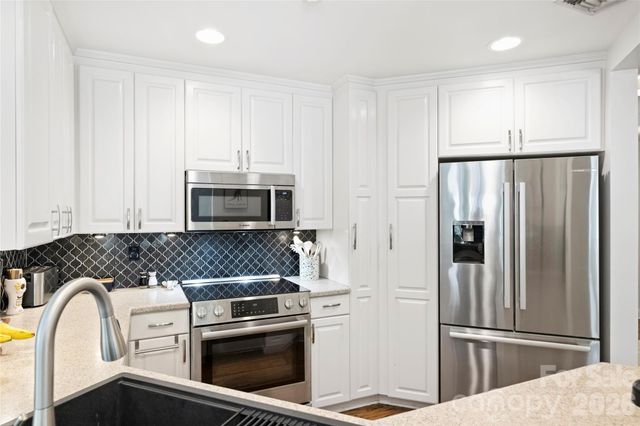 401 N Church Street 103, Charlotte, NC 28202