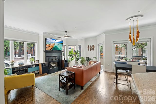 401 N Church Street 103, Charlotte, NC 28202