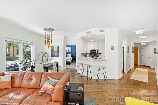 401 N Church Street 103, Charlotte, NC 28202