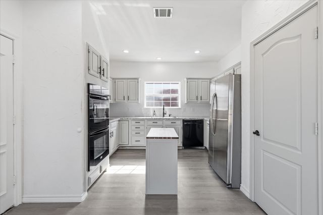 1904 Brabant Drive, Plano, TX 75025