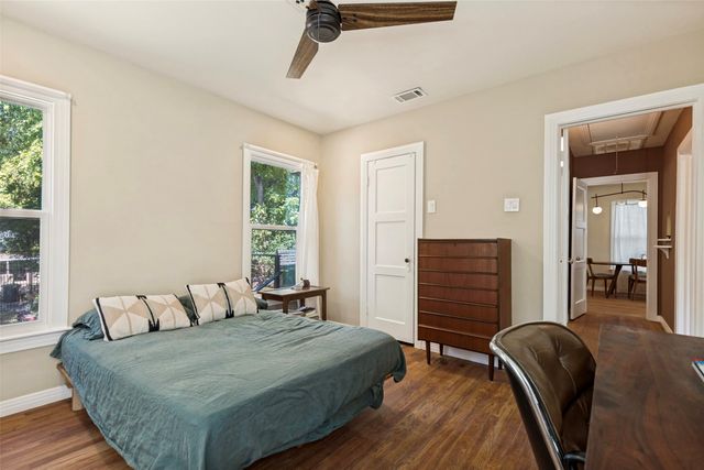 1427 Arizona Avenue, Dallas, TX 75216