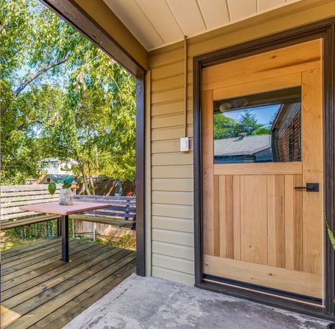 1427 Arizona Avenue, Dallas, TX 75216