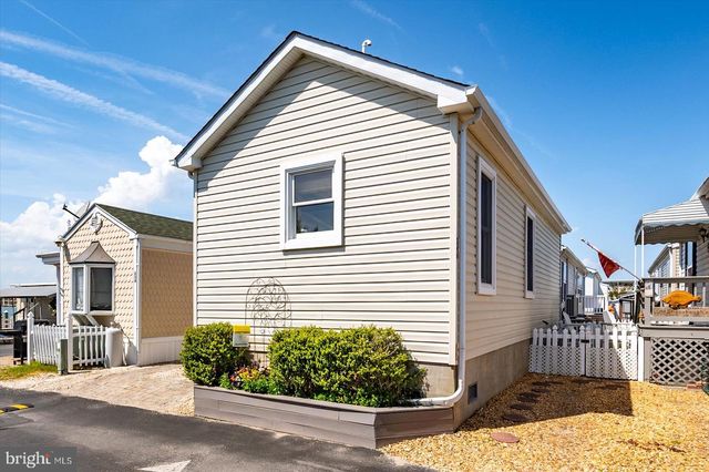 22 FLOUNDER LANE, Ocean City, MD 21842