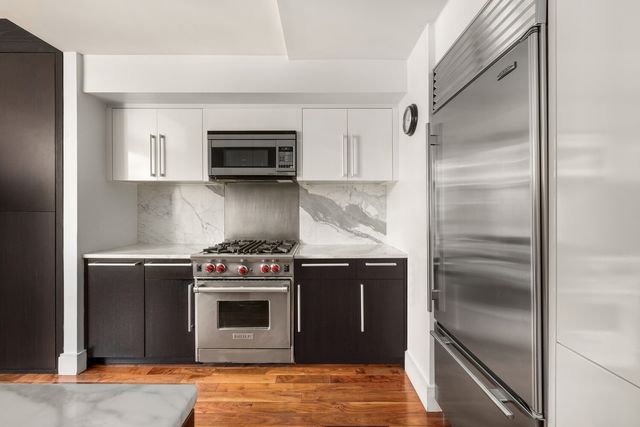 300 E 79TH Street 10CNORTH, New York City, NY 10075