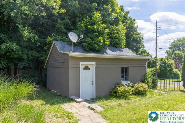 2705 Guyton Street, Easton, PA 18045