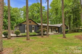 20200 Floral Lane, Cornelius, NC 28031