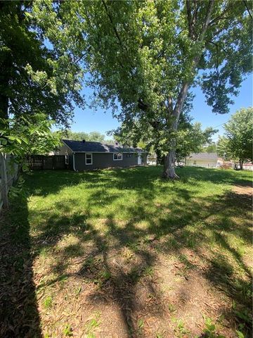 1025 S 50th Drive, Kansas City, KS 66106