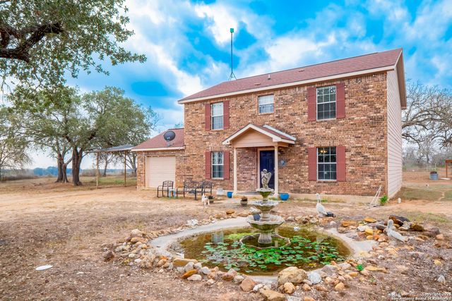 1655 Eichman Rd, Poteet, TX 78065