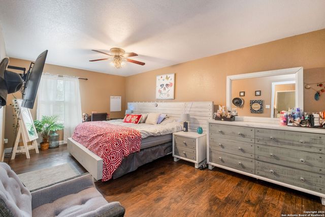 1655 Eichman Rd, Poteet, TX 78065