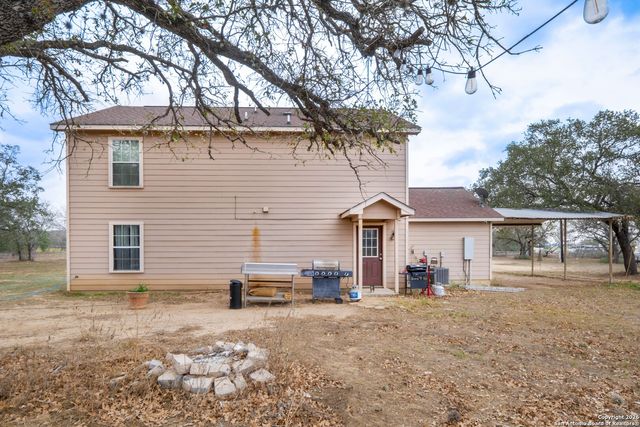 1655 Eichman Rd, Poteet, TX 78065