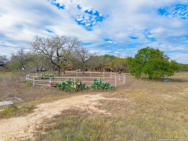 1655 Eichman Rd, Poteet, TX 78065