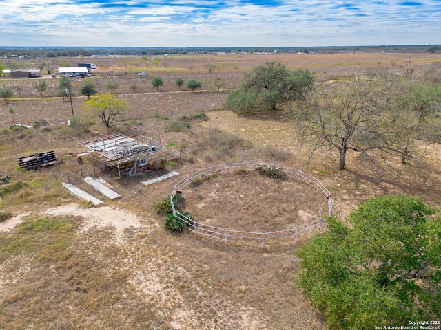 1655 Eichman Rd, Poteet, TX 78065