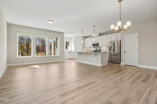 87 Deardom Way, Chapel Hill, NC 27517