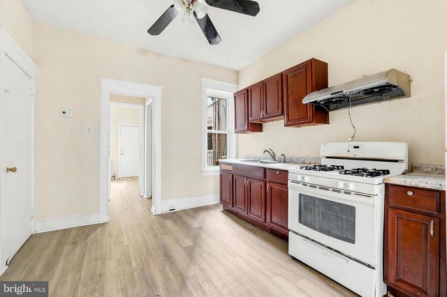 1833 DALY ST, Philadelphia, PA 19145