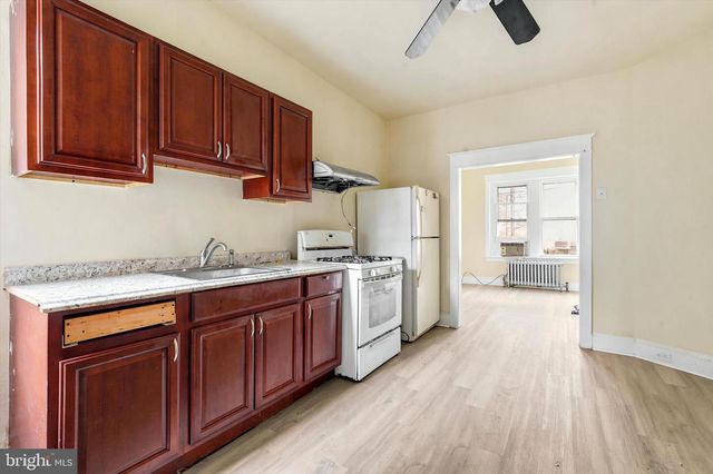 1833 DALY ST, Philadelphia, PA 19145