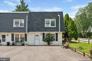 27 BOBBIN MILL RD, Media, PA 19063