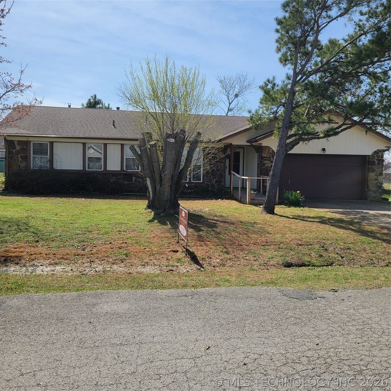 26064 E 731 Road, Wagoner, OK 74467