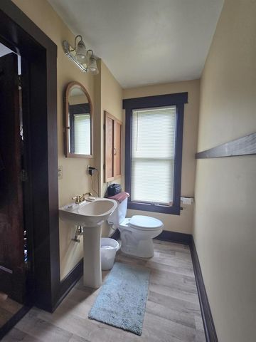 W11530 COUNTY ROAD C, Hancock, WI 54943