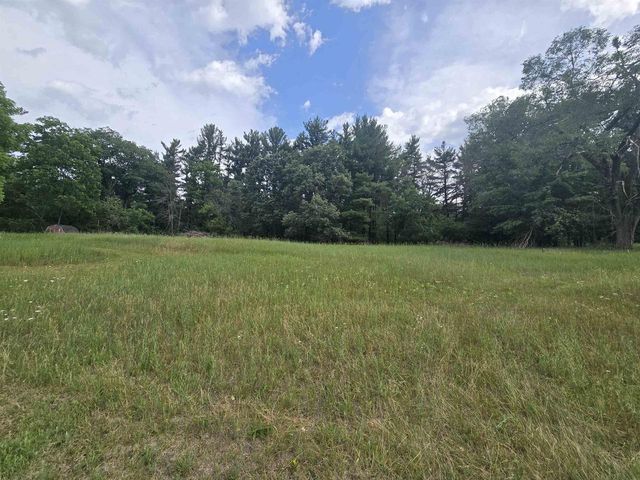W11530 COUNTY ROAD C, Hancock, WI 54943