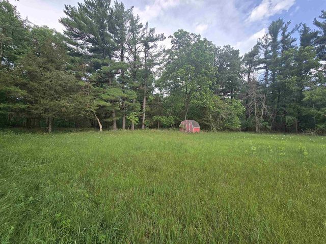W11530 COUNTY ROAD C, Hancock, WI 54943