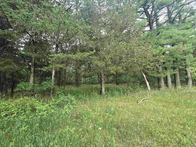 W11530 COUNTY ROAD C, Hancock, WI 54943