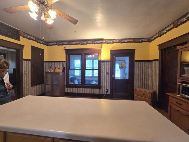 W11530 COUNTY ROAD C, Hancock, WI 54943