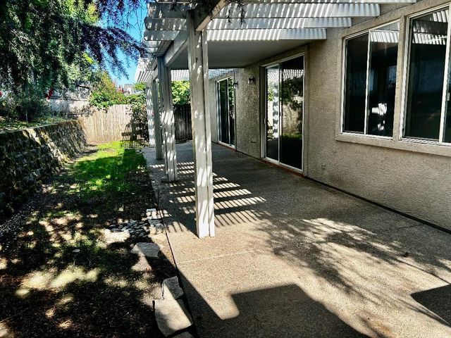 1293 Withers Ct, Folsom, CA 95630