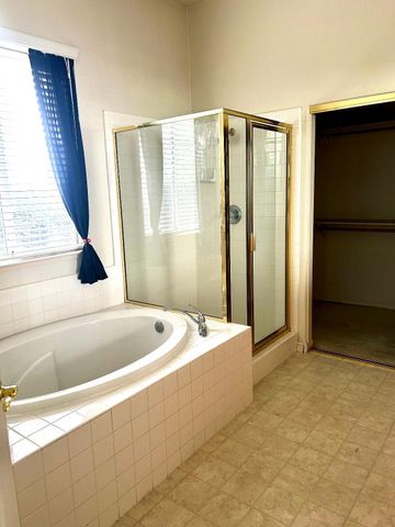 1293 Withers Ct, Folsom, CA 95630